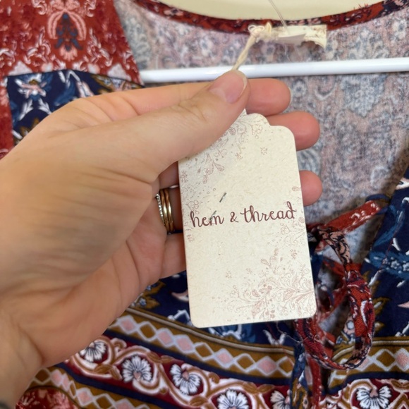hem &‎ thread NWT Boho Short dress Long Sleeve Flowy Rayon - Picture 6 of 9